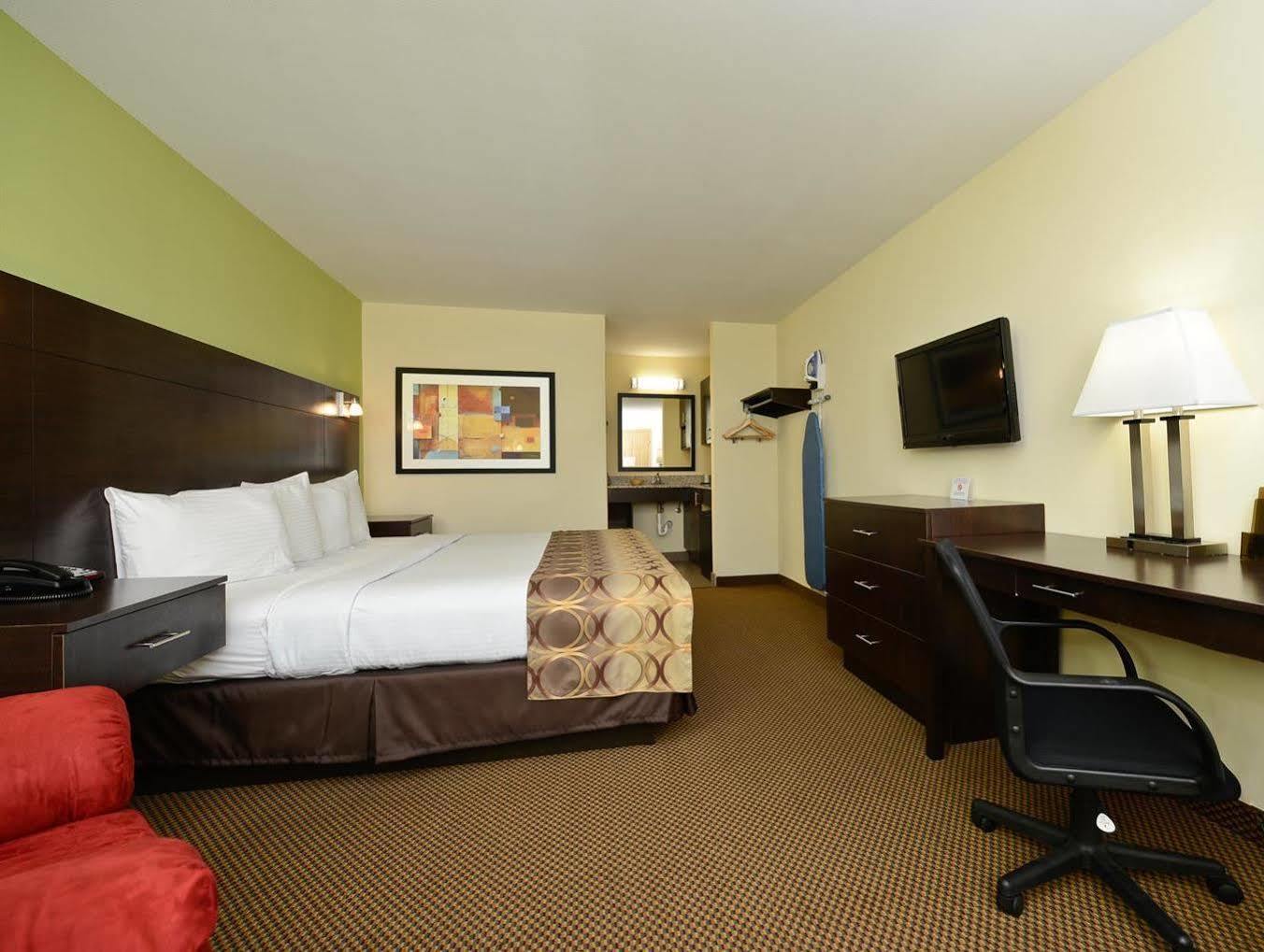 Americas Best Value Inn Lake Charles Interstate 210 מראה חיצוני תמונה